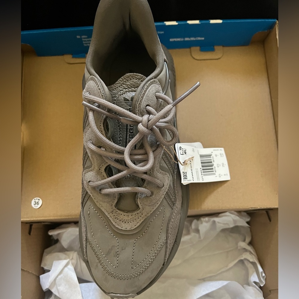 Brand new adidas ozweego